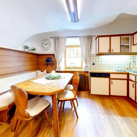 Hennewinkl Feriehus Oetz