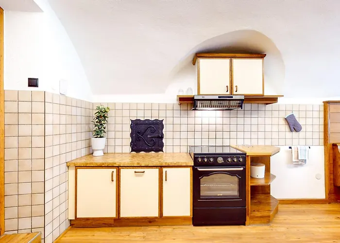 Hennewinkl Holiday home Oetz