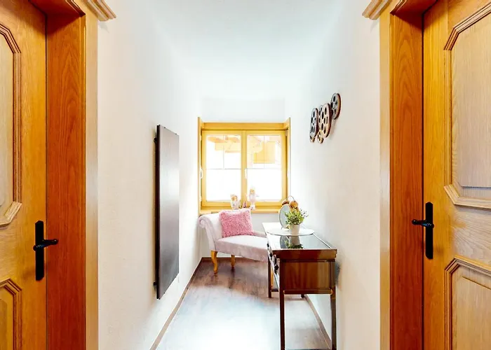 Holiday home Hennewinkl Oetz