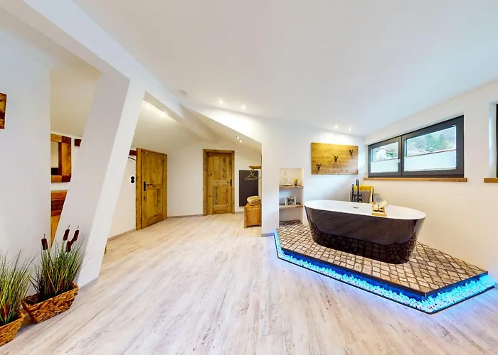 Holiday home Hennewinkl Oetz